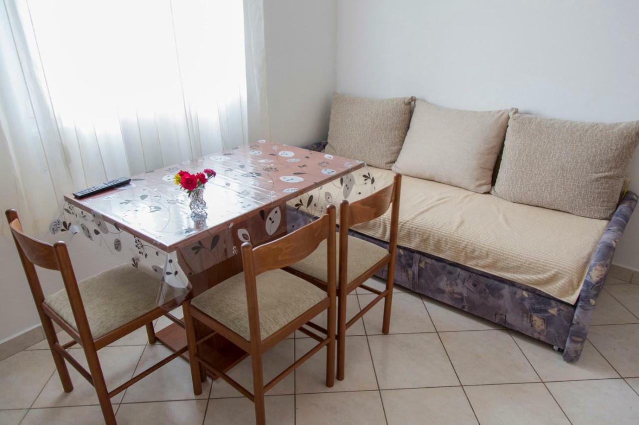 Apartments Beba Vir Dış mekan fotoğraf